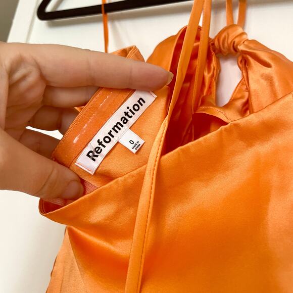 Reformation Sorrentine Halter Mini Dress Cutout Tangerine 100% Silk Sz 0 RARE - Picture 8 of 12